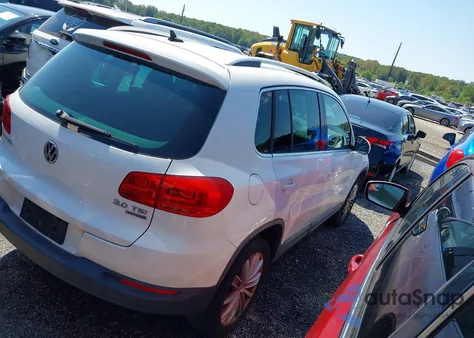 2012 Volkswagen Tiguan Se z USA, uszkodzony, nr VIN WVGBV7AX7CW527271